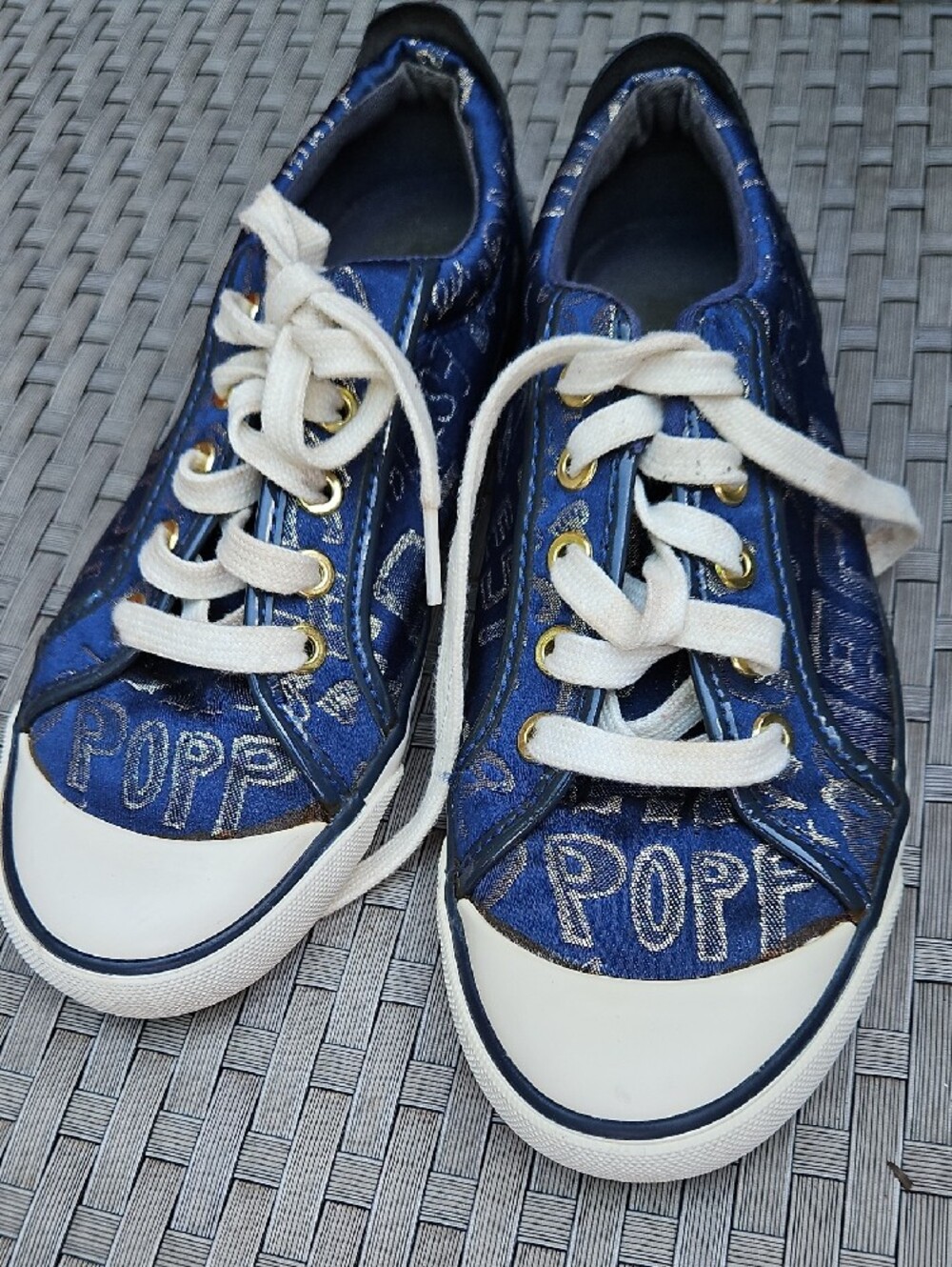 Coach Navy Denim Graphic Metallic Lace-Up Sneakers with White Accents Size 7B